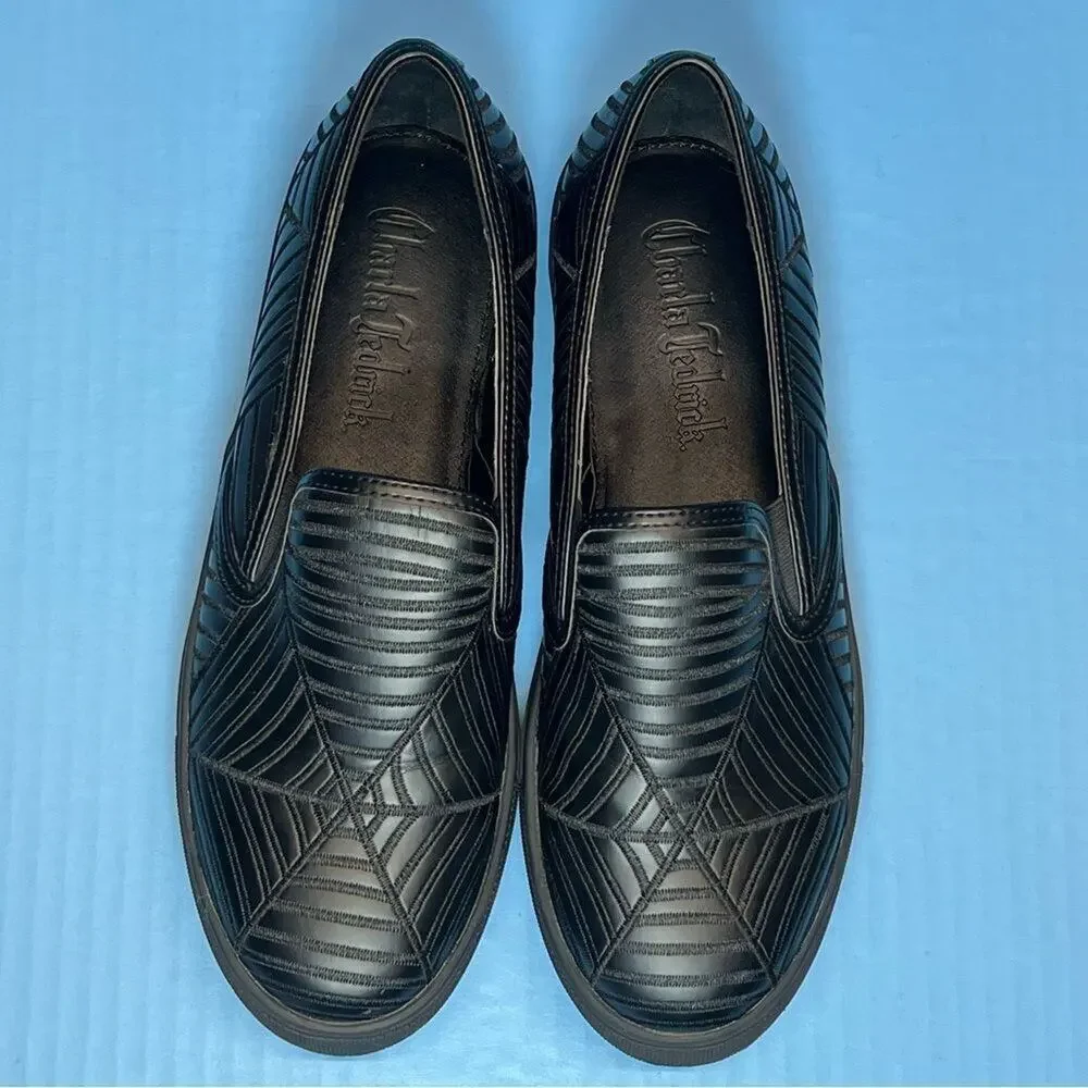 Charla Tedrick size womens